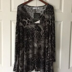 Attitudes by Renee Gray Animal Print Top